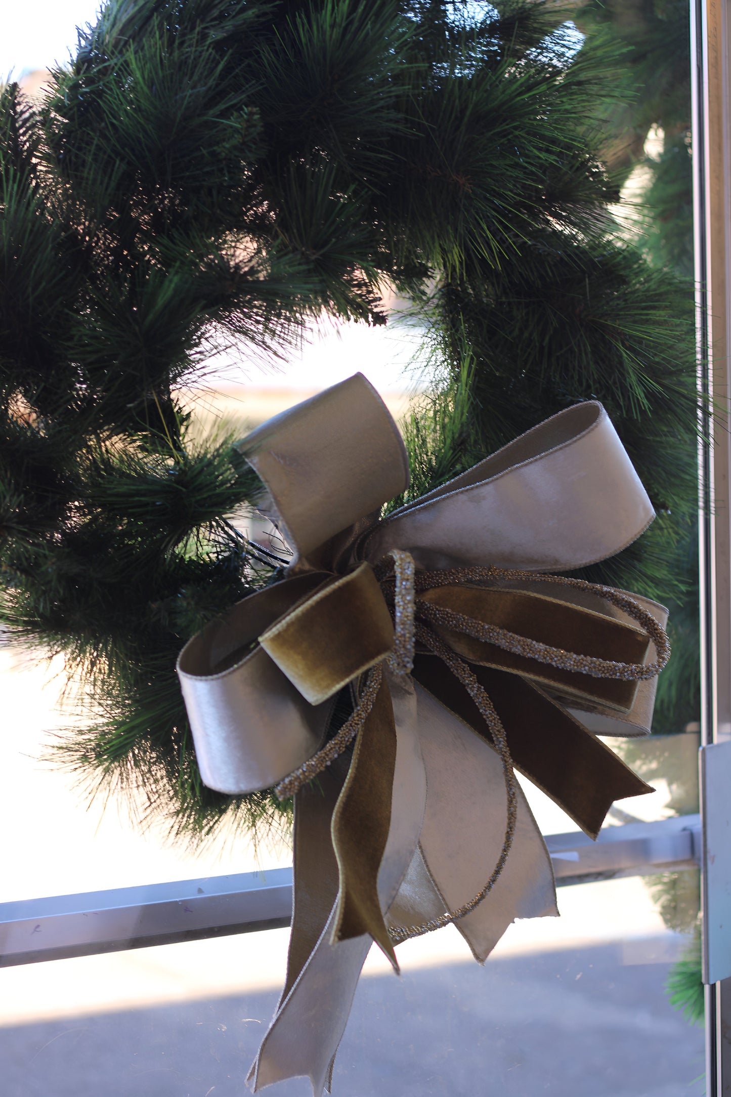 Champagne velvet wreath