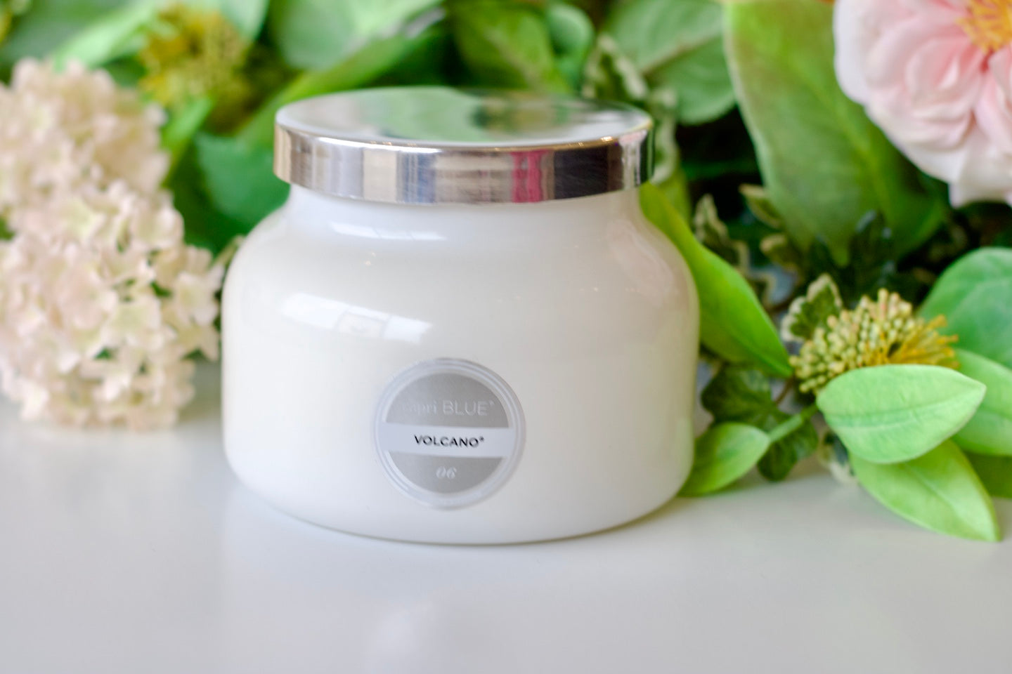 Volcano Candle -VOLCANO WHITE SIGNATURE JAR, 19 OZ