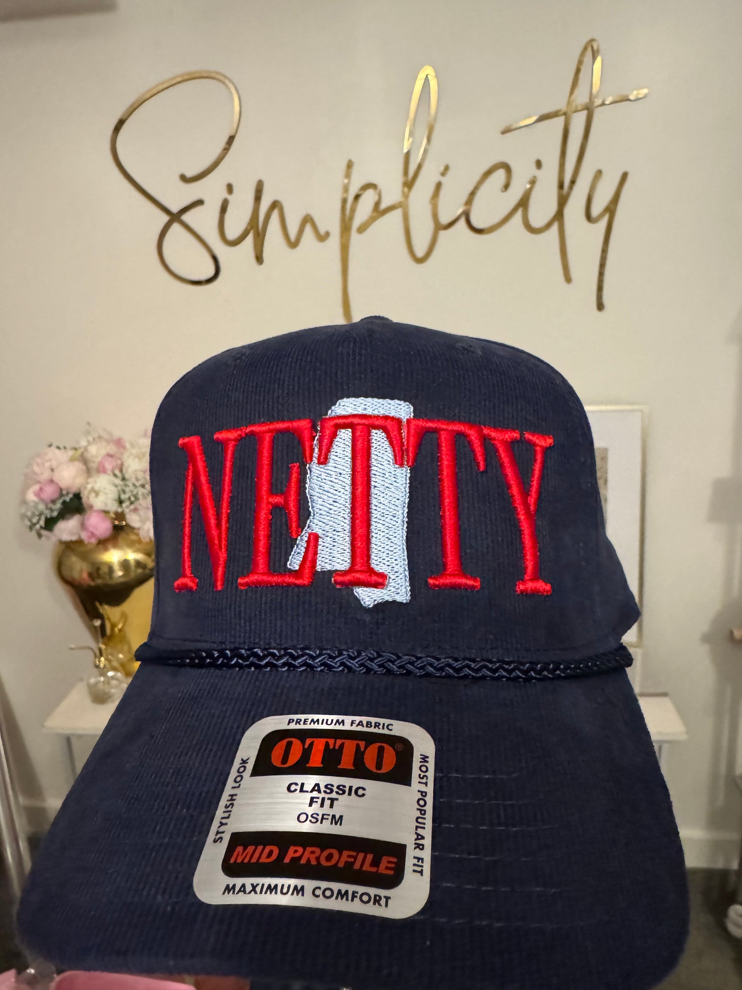 Netty Corduroy Cap￼